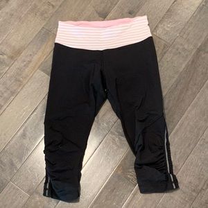 Lululemon crop pants